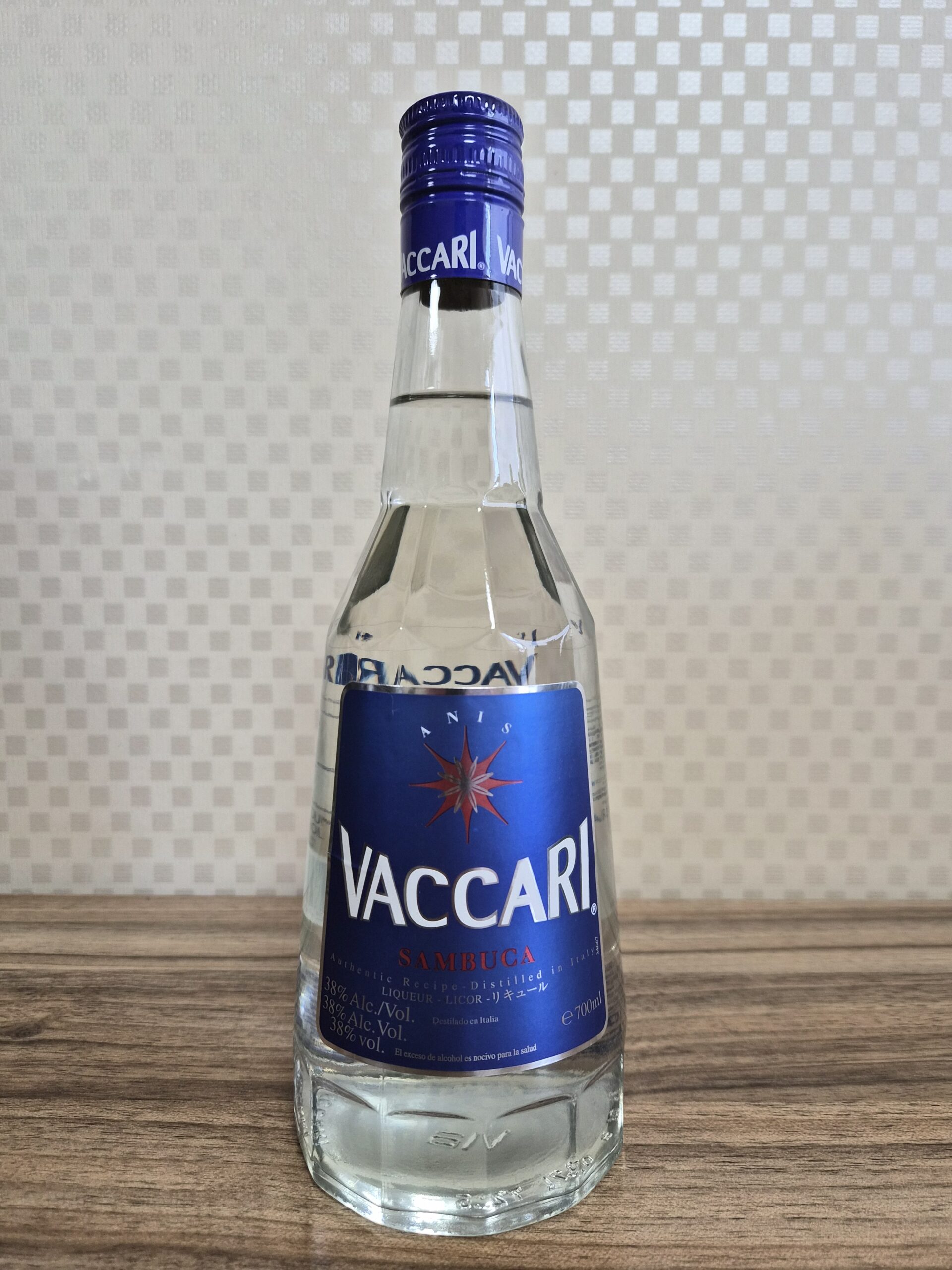 바카리 삼부카(VACCARI)